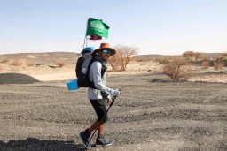 Pria Arab Saudi Jalan Kaki 1.600 KM untuk Nonton Piala Dunia 2022
