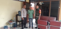 Babinsa dan Babinkamtibmas, Bantu Perbaikan Rumah Warga