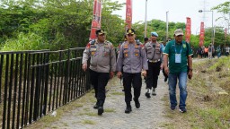 Kapolres Gresik Terjunkan 1042 Personil Gabungan, Amankan Pertandingan Persebaya VS Borneo FC