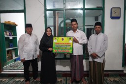 Safari Ramadhan 1444H, Bupati Mojokerto Sholat Tarawih Bersama Di Masjid Darul Iman