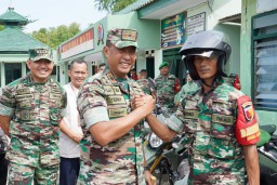 Babinsa Jajaran Kodim 0826/Pamekasan, Menerima Bantuan 153 Unit Sepeda Motor Trail dari Menhan RI