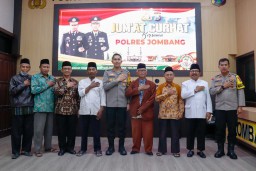 Jumat Curhat Polres Jombang bersama Dewan Masjid Indonesia Bahas Kamtibmas