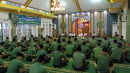 Kodim 0817/Gresik Gelar Acara Peringatan Peringatan Maulid Nabi Muhammad SAW 1445 H/ 2023 M