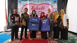 Cegah Stunting, Bupati Mojokerto Edukasi Ibu Ibu Warga Panggih Trowulan 