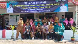 Tim Verifikasi Lapangan Lomba Posyandu Berprestasi Tingkat Nasional, Kunjungi Posyandu Adenium Desa Balongmojo