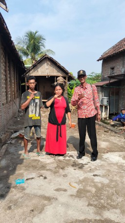 Sadi Salurkan Bantuan Bedah Rumah, Dari Baznas Kepada Kipli Senilai 20 Juta