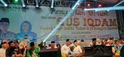Haul H. Sunardi dan Hj. Suratin Sekaligus Peresmian Masjid As-Suratin, di Gor Gajahmada di Hadiri Ribuan Jama'ah