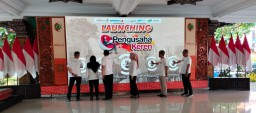 Bupati Mojokerto Ikhfina Fatmawati, Lounching Aplikasi 'Pengusaha Keren' Berbasis Platform Digital