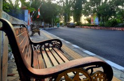 Trotoar Jalan Hayam Wuruk Malioboronya Mojokerto