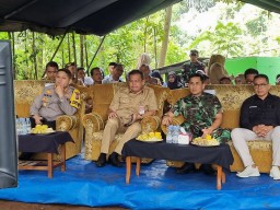 Dandim 0619/PWK Hadiri Peresmian 1.898 Titik Air di Desa Wanawali