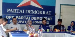 Bangun Komunikasi Politik, Octadella Billyta Silaturrahmi ke Gus Sentot