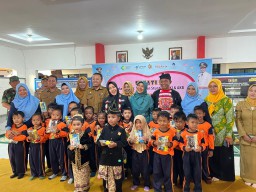 Giat SEHATI AKB AKI Sasar Lansia Balita dan Bumil Desa Gembongan