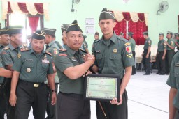Dandim 0829/Bangkalan Pimpin Langsung Acara Korps Raport Pindah Satuan