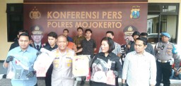 Pembunuh dan Pembuang Mayat Wanita di Tahura Pacet Ditangkap Petugas di Riau