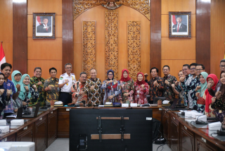 Evaluasi Smart City Sekda Kabupaten Sidoarjo Minta Kolaborasi Hexahelix