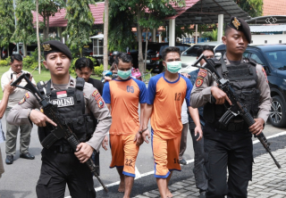 Kurang Dari 24 Jam, Polisi Ringkus 2 Pelaku Penganiayaan Bayi Hingga Tewas