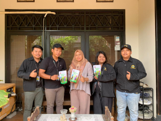 Peningkatan Nilai Produk UMKM di Desa Pepelegi Melalui Pendaftaran HAKI dan Perseroan Perorangan