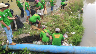 Kolaborasi untuk Indonesia Bersih: AMPHIBI Jatim Fokus Penanganan Sampah Plastik