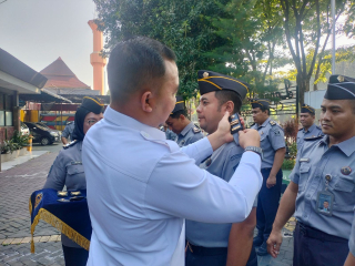 Lapas Sidoarjo Gelar Apel Khusus, 3 Pegawai Naik Pangkat dan 2 Lainnya Dilantik Jadi ASN