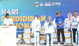Pemprov Sulteng Gelar Jalan Santai Memperingati Hardiknas 2025, Wagub: Jangan Ada Lagi Anak Sulteng yang Tidak Sekolah