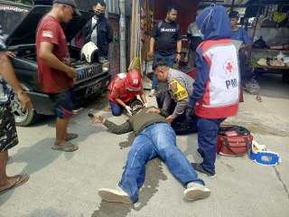 Tabrakan Dua Sepeda Motor di Jl. Raya Randegan - Sekar Putih, Satu Orang Terluka Parah