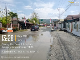 Jalan Trans Sulawesi di Dampelas Tergenang, Warga Keluhkan Drainase Nihil