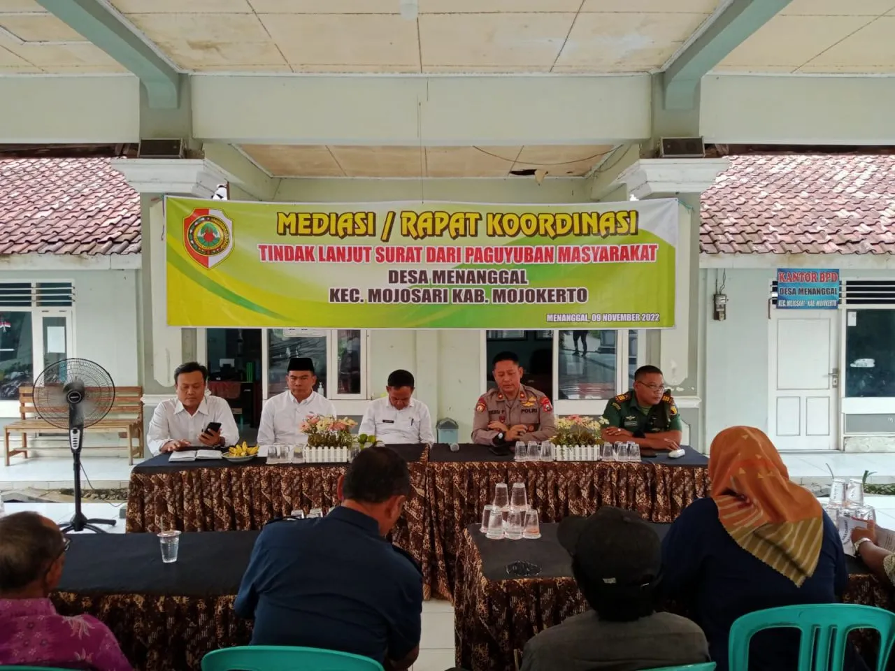 Hasil Mediasi Masalah Tukar Guling Lahan, Bentuk Panitia Kecil