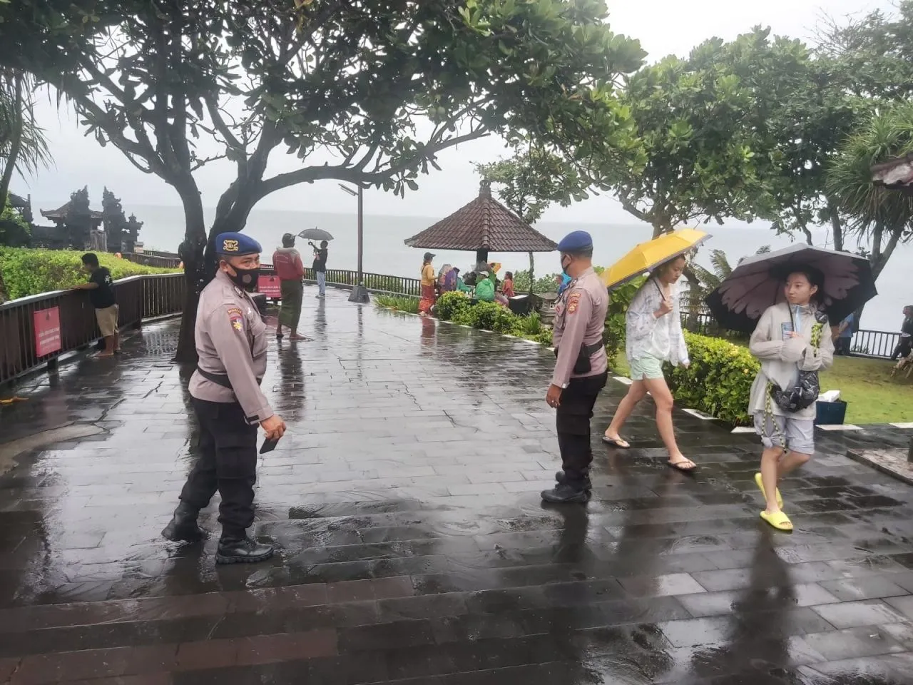 Polsek Kediri Amankan Jalur Wisata Dan DTW Tanah Lot, Antisipasi Sosial Trip Delegasi G20