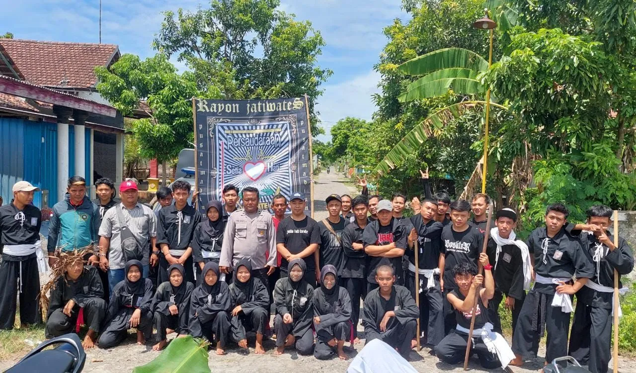 PSHT Rayon Jatiwates, Gelar Tes Kenaikan Sabuk Jambon Ke Sabuk Hijau