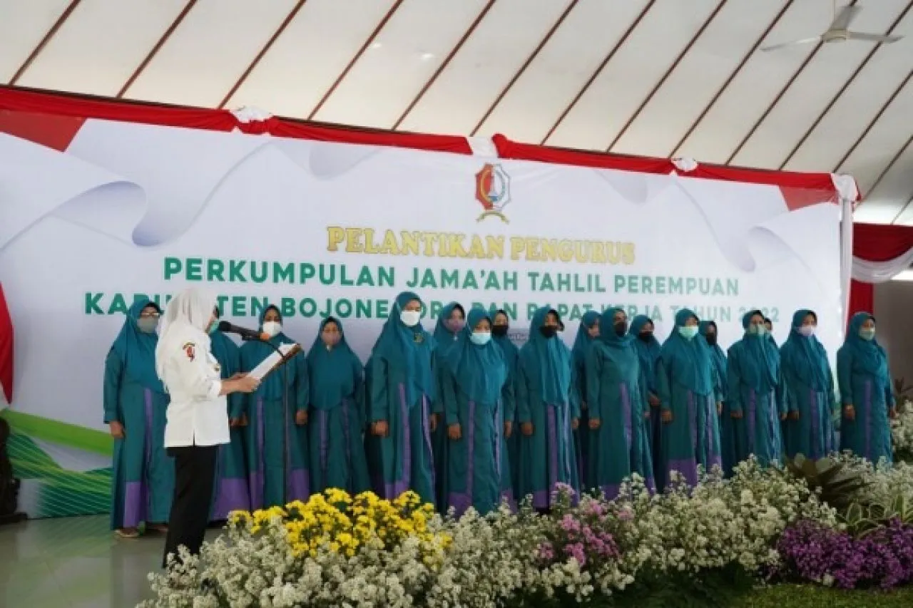 Dorong Masyarakat Religius, Pemkab Bojonegoro Beri Insentif kepada Jamaah Tahlil