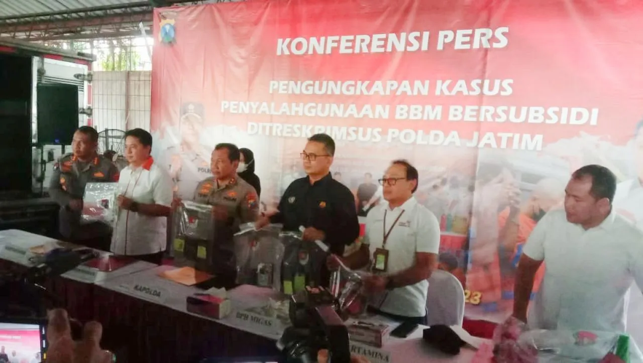 Ditreskrimsus Polda Jatim Tangkap 27 Tersangka, Amankan 45.5 Ton Bio Solar