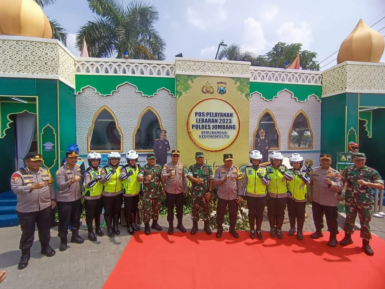 Polres Jombang Siapkan 2 Bus Gratis, Untuk Masyarakat Balik Mudik ke Surabaya