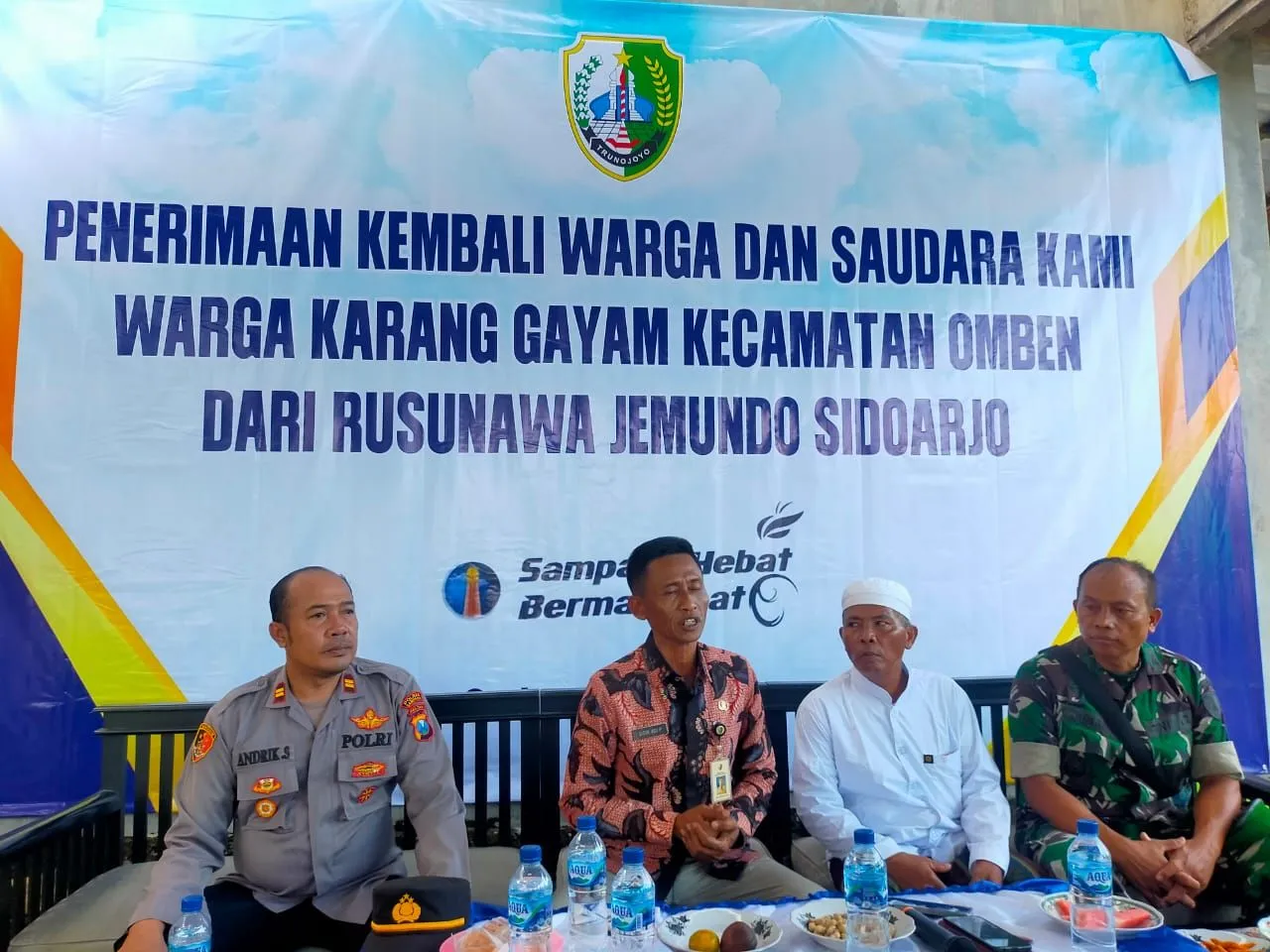 Forkopimcam Omben Sambut Kepulangan Pengungsi Syiah, Kekampung Halaman