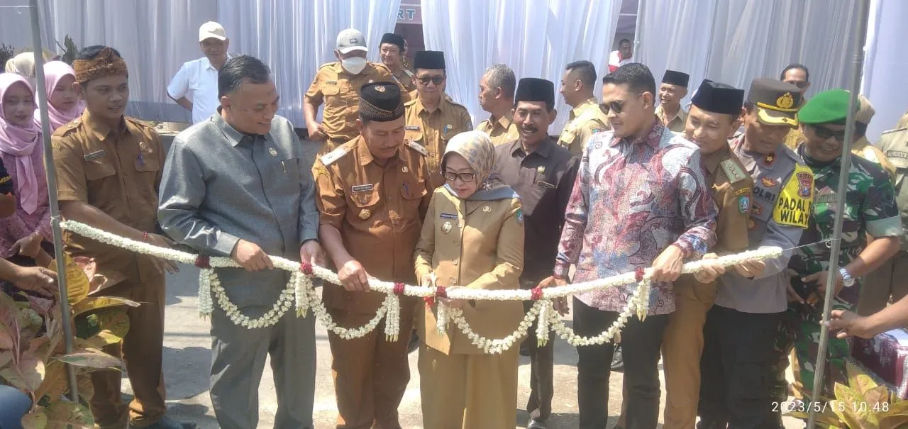 Bupati Jombang, Resmikan Jalan Cor Beton Penghubung Dusun