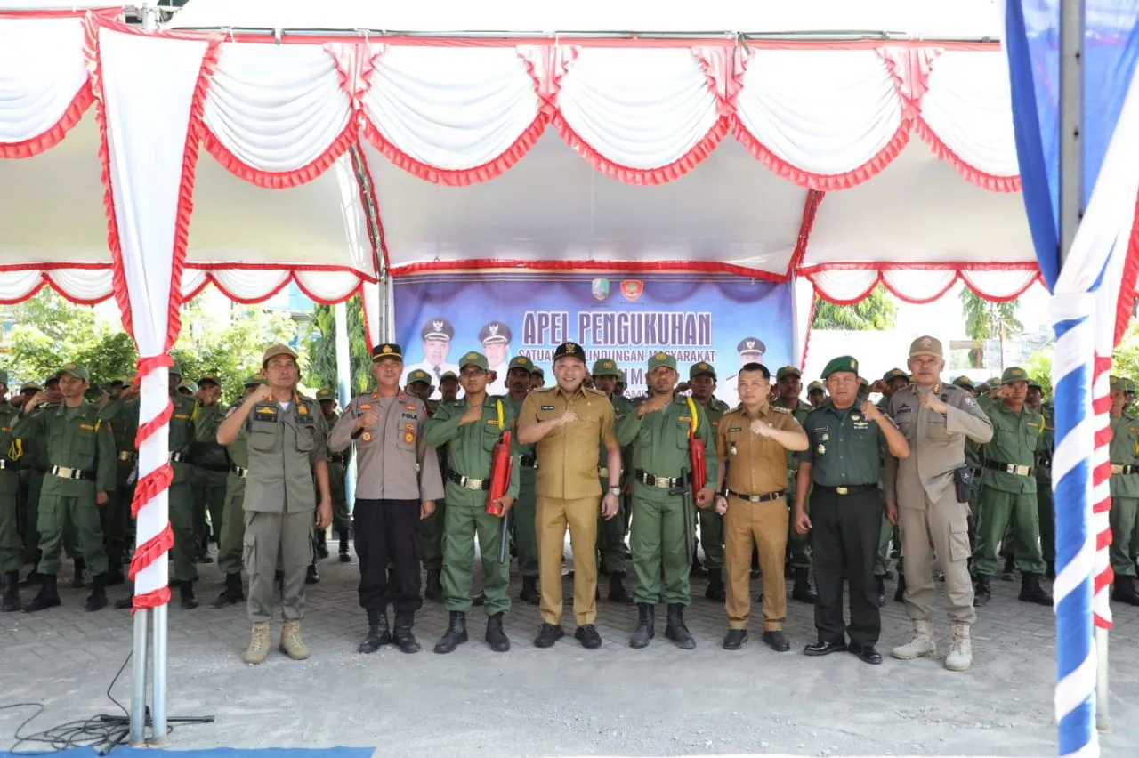 Solidaritas Wilayah Danramil Tambelangan, Hadiri Pengukuhan Linmas Kecamatan