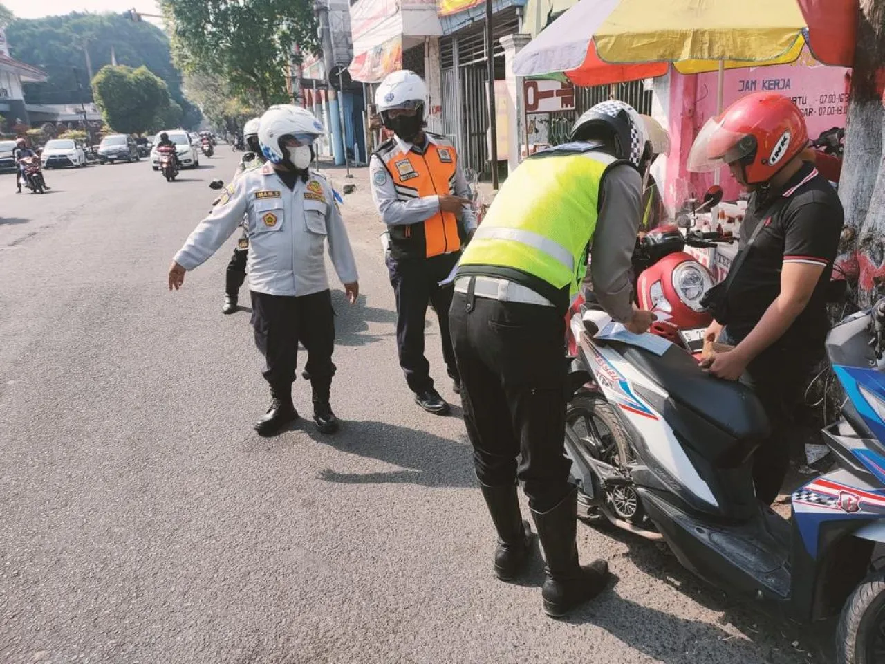 Operasi Gabungan Dishub Kota Mojokerto, Tertibkan Parkir Liar