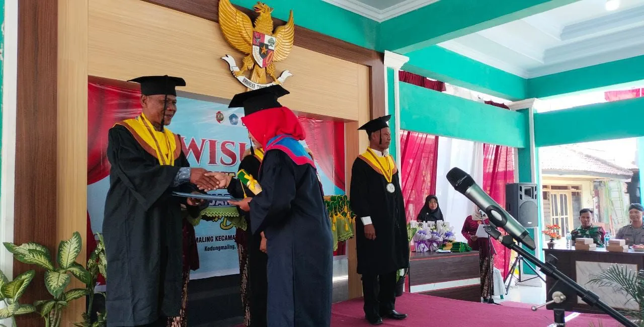 Wisuda Sekolah Orang Tua Hebat (SOTH), Digelar di Desa Kedungmaling