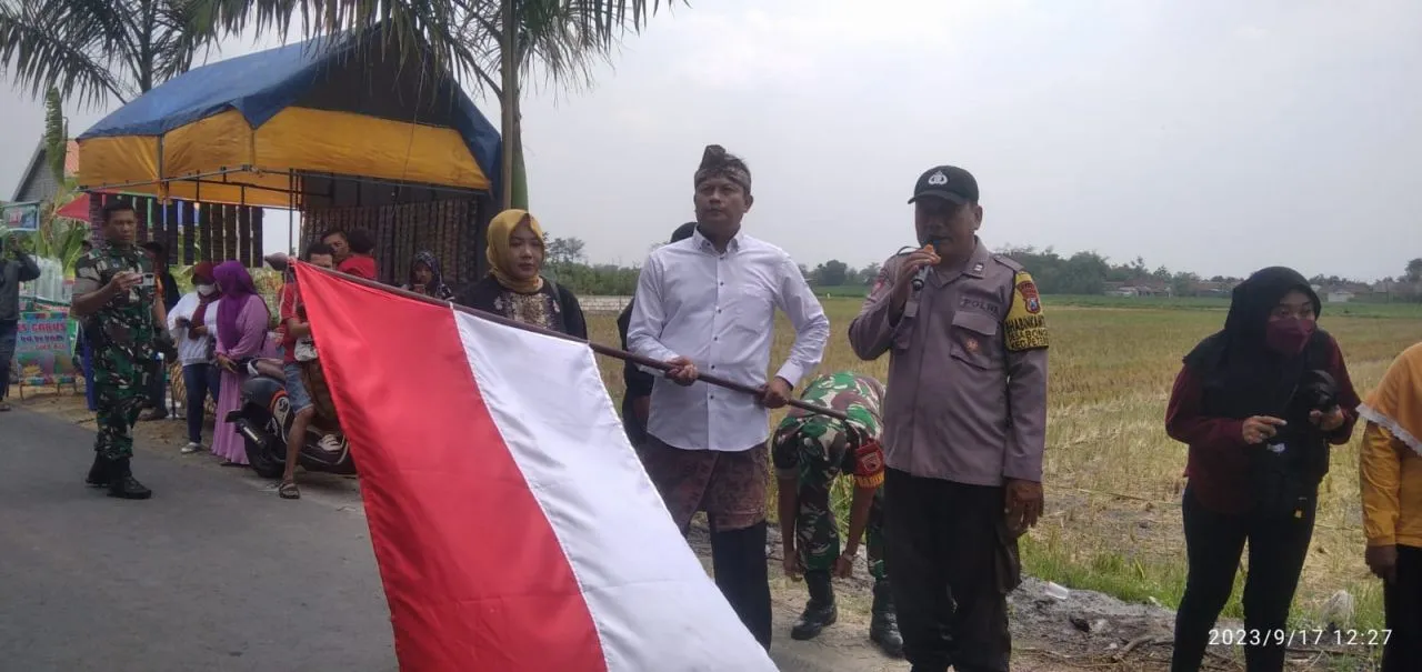 Mak Lampir, Pocong DKK, Tumpah Ruah Ikut Meriahkan Karnaval Desa Bongkot