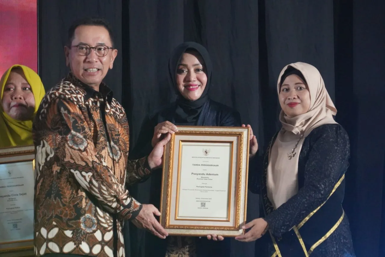 Posyandu Adenium Desa Balongmojo, Terima Penghargaan Posyandu Berprestasi Bidang Kesehatan Tingkat Nasional 2023 