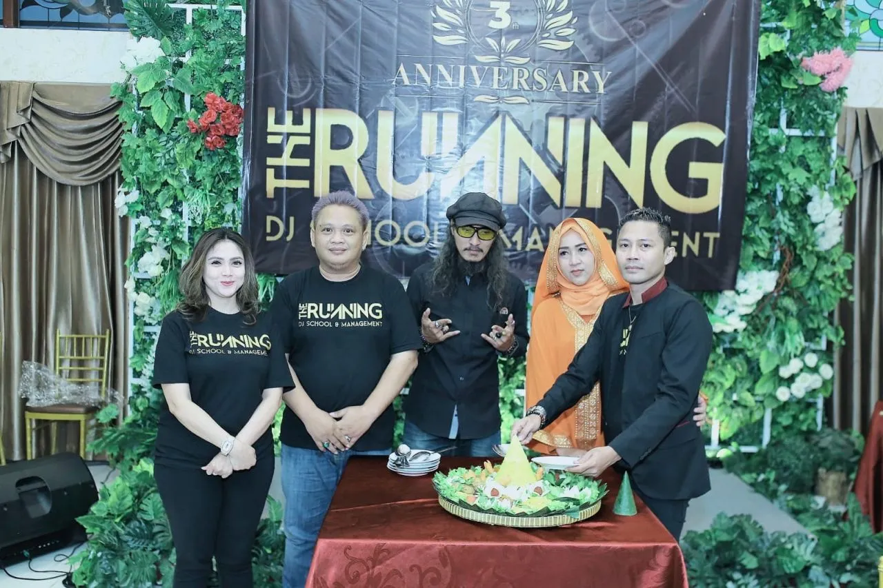 Annivesary ke 3 The Running Dj School And Managemen, Targetkan Rambah Dunia Hiburan, Fashion dan EO