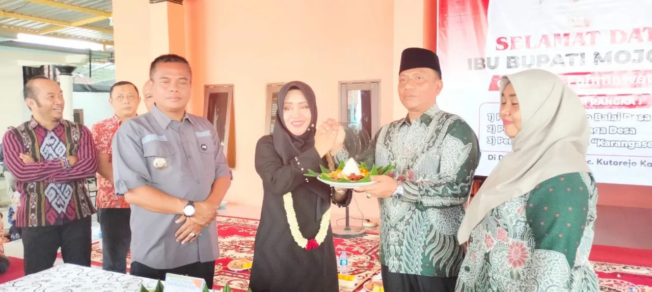 Resmikan Fasilitas dan Perkuat Ekonomi Desa : Bupati Mojokerto Optimis Desa Karangasem Menuju Desa Mandiri
