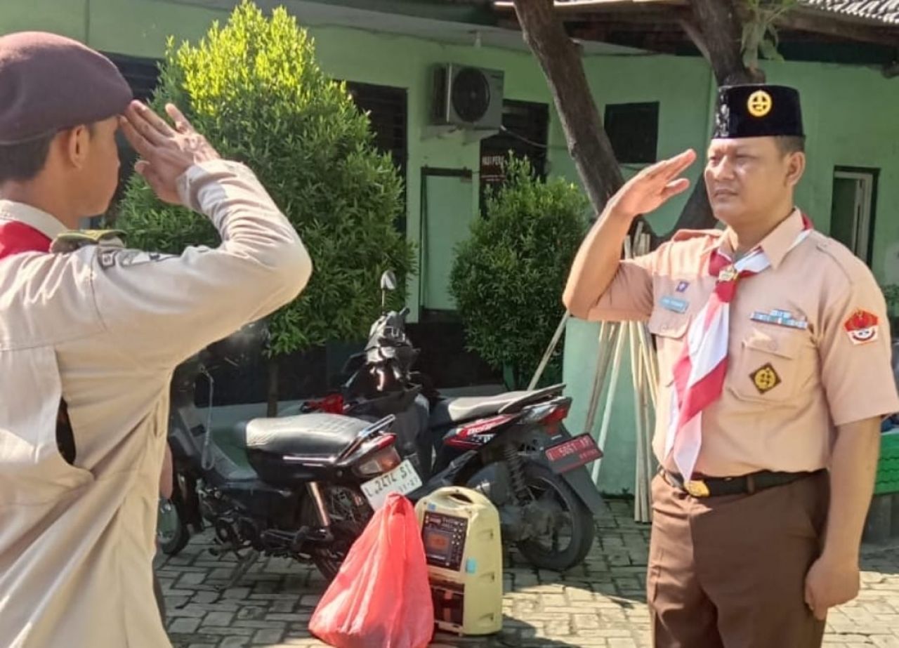 Sertu Arifianto Selaku Pembina Satuan Karya Kodim 0830/Surabaya Utara