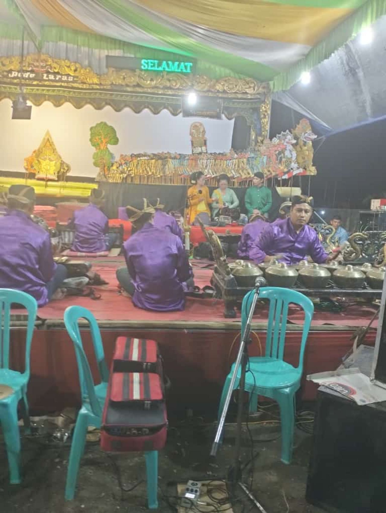 Acara wayang di Dusun Damarsi dalam rangkaian acara Sedekah Bumi