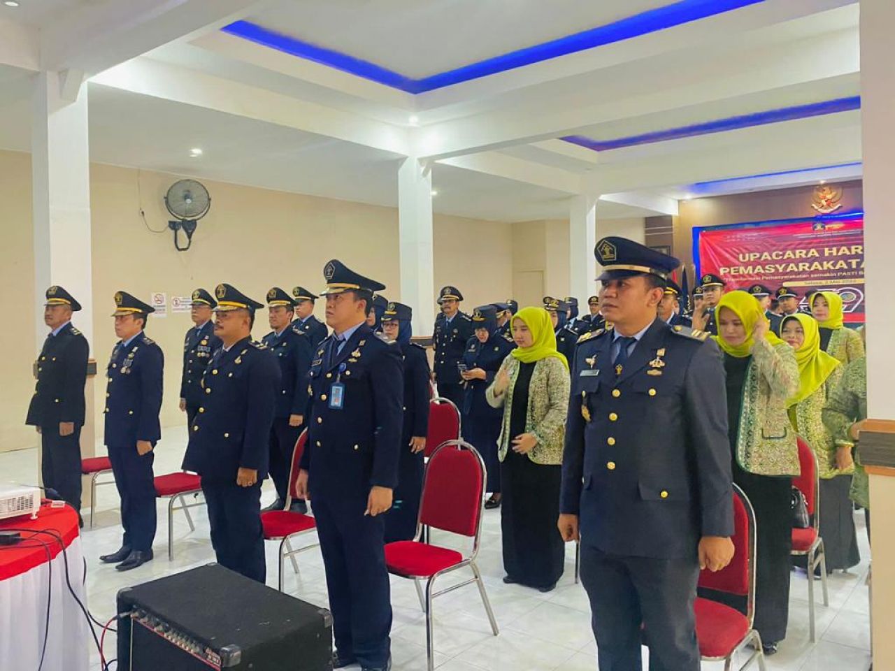 Hibryd : Suasana Upacara Hari Bakti Pemasyarakatan ke-59 di Lapas Kelas IIA Pamekasan
