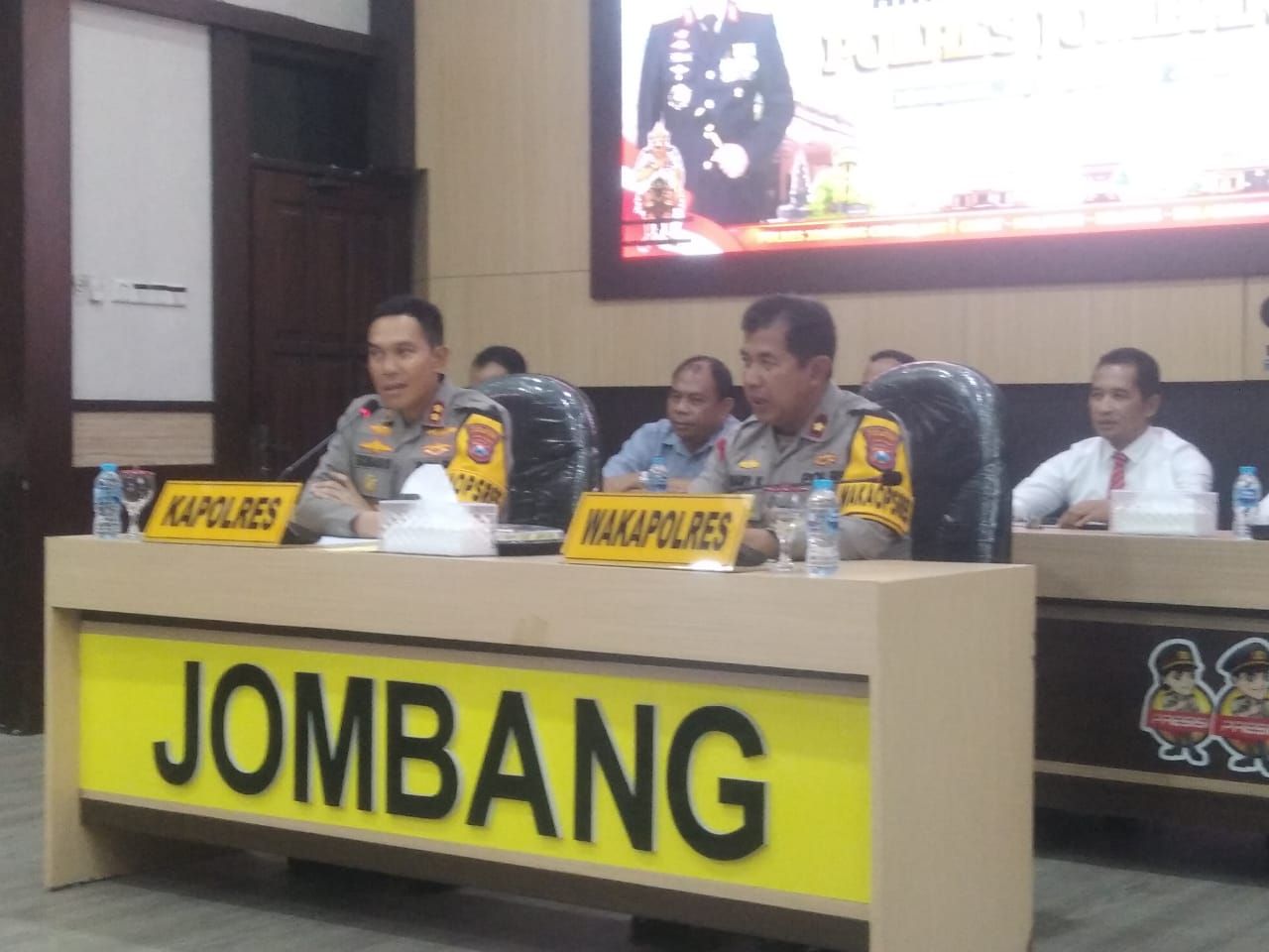Sinergi : Jum'at Curhat Kapolres Jombang AKBP Eko Bagus Riyadi ajak awak media bersinergi dalam pemberitaan