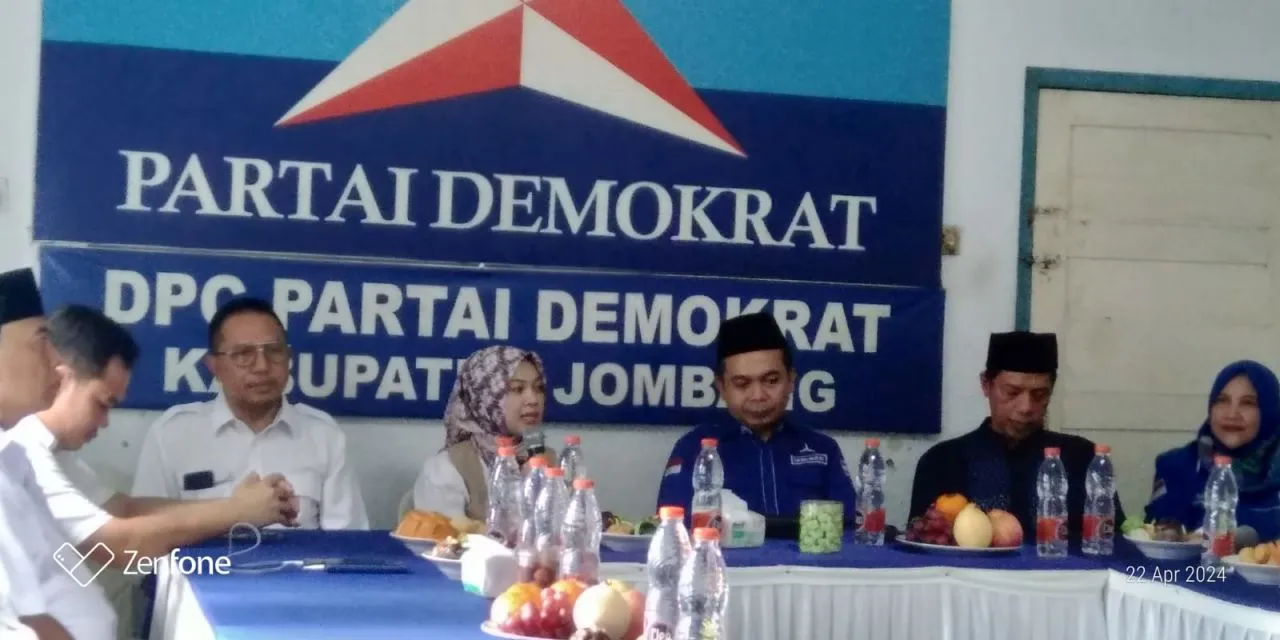 Bangun Komunikasi Politik, Octadella Billyta Silaturrahmi ke Gus Sentot