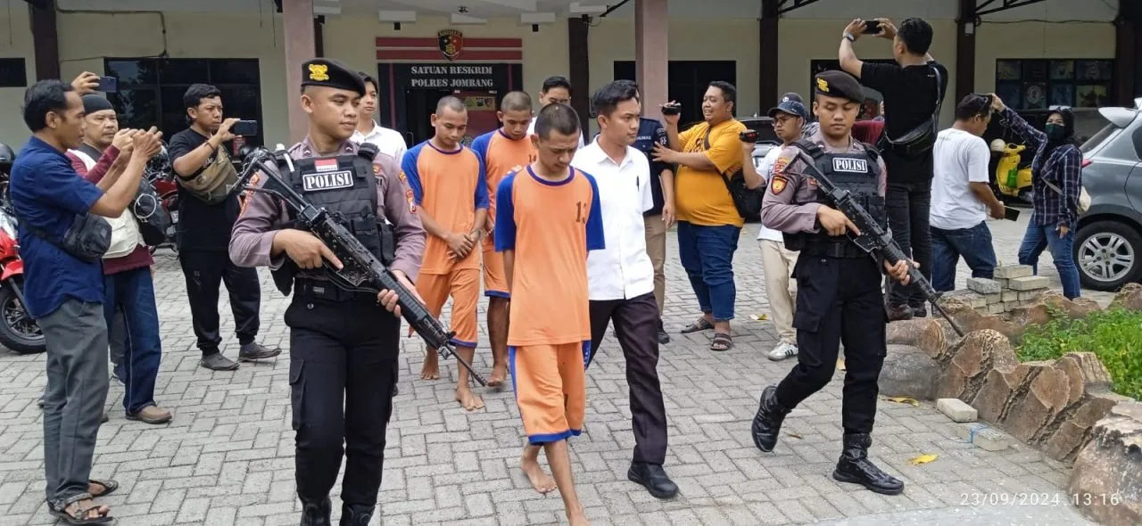 Satreskrim Polres Jombang Amankan 5 Pelaku Curat 3 Masih Pelajar