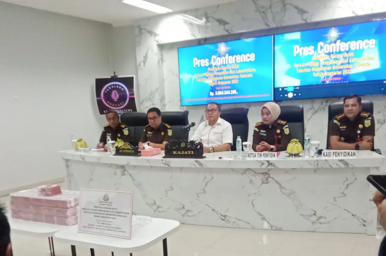 Kejati Palu Sita Uang Tunai Senilai 3 Milliar Lebih Dari Tersangka TP