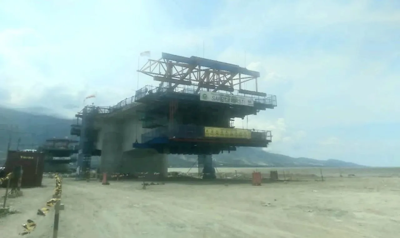 Wow ! Rekonstruksi Jembatan Palu IV Capai Progres 71%
