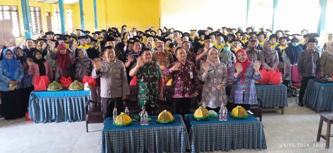 Wisuda SOTH Kecamatan Mojowarno Tingkatkan Pengetahuan dan Keterampilan Didik Anak Secara Efektif